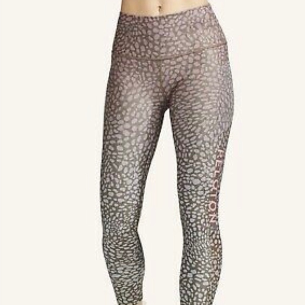 Peloton Riverstone Leggings size small